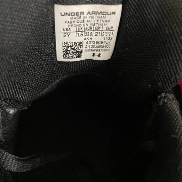 UNDER ARMOUR LITTLE KID LOCKDOWN 6 BASKETBALL SHOES - Picture 7 of 7